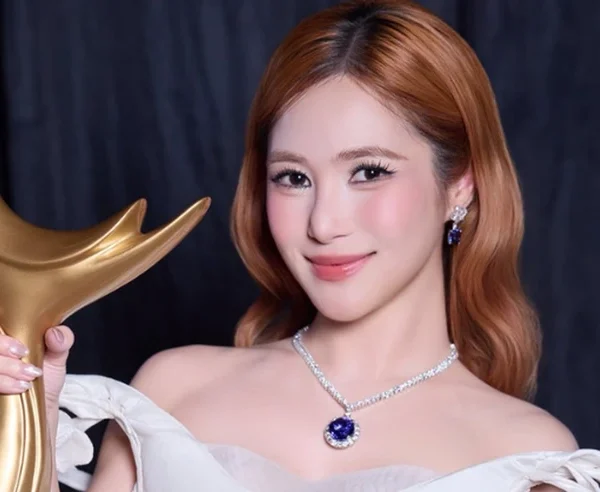 Động thái đầu tiên của Hương Tràm hậu bài đăng 18 nghìn phẫn nộ kenhtingame com thumb dong thai dau tien cua huong tram hau bai dang 18 nghin phan no c0ee1776356663702 940w