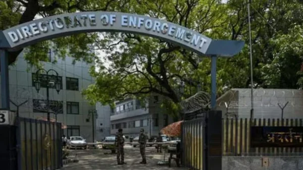 Đột kích phòng giám đốc công ty bất động sản, tịch thu gần 8 tỷ đồng tiền mặt chất đống và trang sức, phát hiện mô hình lừa đảo hơn 1.500 tỷ đồng kenhtingame com thumb dot kich phong giam doc cong ty bat dong san tich thu gan 8 ty dong tien mat chat dong va trang suc phat hien mo hinh lua dao hon 1500 ty dong 79211776671480619 940w