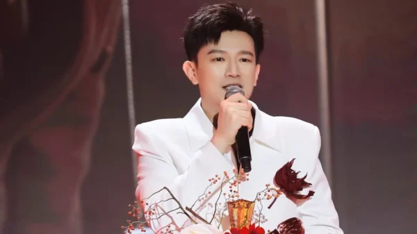 Dược Sĩ Tiến dám "tuyên chiến" với Tùng Dương, làm phiền cả nền âm nhạc kenhtingame com thumb duoc si tien dam quot tuyen chien quot voi tung duong lam phien ca nen am nhac 0a511775641758692 940w