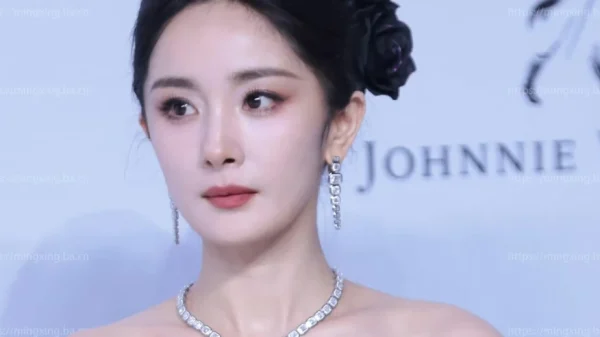 Dương Mịch bị lừa kenhtingame com thumb duong mich bi lua ae251776159007482 940w