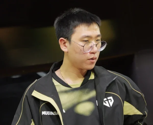 Gen.G chính thức lên tiếng vụ việc Ruler nhưng chính fan lại "tạt gáo nước lạnh" kenhtingame com thumb geng chinh thuc len tieng vu viec ruler nhung chinh fan lai quot tat gao nuoc lanh quot ab6c1776767185395 940w