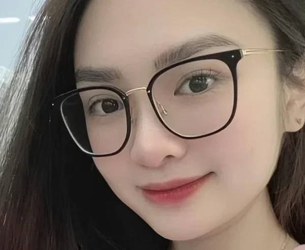 Gia đình tìm kiếm ca sĩ Thiện Nhân kenhtingame com thumb gia dinh tim kiem ca si thien nhan 44b41775434527434 940w