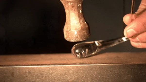 Giải mã sự thật về nước mắt hoàng tử Rupert - 1 trong những bí ẩn khó hiểu nhất 300 năm qua kenhtingame com thumb giai ma su that ve nuoc mat hoang tu rupert 1 trong nhung bi an kho hieu nhat 300 nam qua 9baf1775351930865 940w