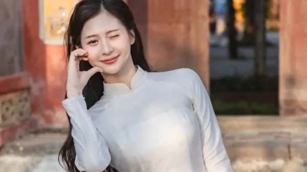 Hóa thân thành nàng thơ Việt, thiếu nữ Myanmar "đốn tim" cộng đồng mạng kenhtingame com thumb hoa than thanh nang tho viet thieu nu myanmar quot don tim quot cong dong mang 4d1b1775968986372 940w