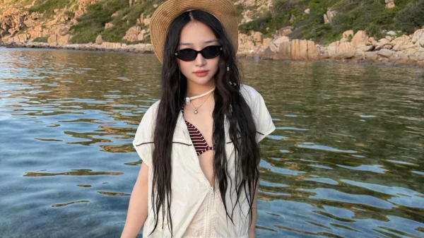 Hoa Xuka đi biển với trang phục "nửa kín nửa hở", fan thấp thỏm kenhtingame com thumb hoa xuka di bien voi trang phuc quot nua kin nua ho quot fan thap thom 3f1e1775054334196 940w