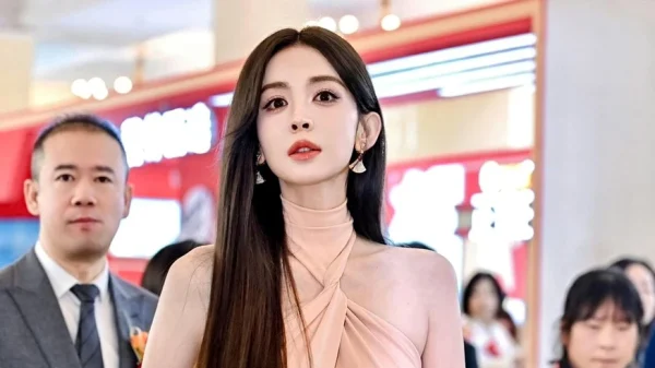 Hỏi khắp Trung Quốc ai dám tự nhận đẹp hơn mỹ nhân này: Nữ thần của các nữ thần, ngắm ngàn lần không chán kenhtingame com thumb hoi khap trung quoc ai dam tu nhan dep hon m nhan nay nu than cua cac nu than ngam ngan lan khong chan 848d1775295095609 940w