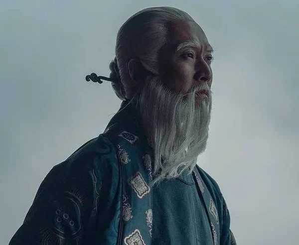 Hứa Vĩ Văn có màn thay đầu chấn động nhất màn ảnh Việt kenhtingame com thumb hua vi van co man thay dau chan dong nhat man anh viet 42321776306726856 940w