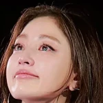 Jihyo (TWICE) rơi lệ khiến 9 triệu người xót xa, bị chê hết thời mà có cả concert đi vào lịch sử kenhtingame com thumb jihyo twice roi le khien 9 trieu nguoi xot xa bi che het thoi ma co ca concert di vao lich su f6a41777476248754 940w