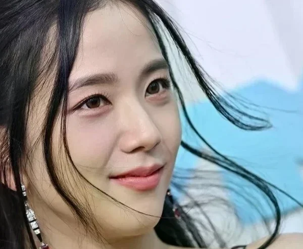 Jisoo (BLACKPINK) bị tẩy chay kenhtingame com thumb jisoo blackpink bi tay chay f5cd1776736118968 940w