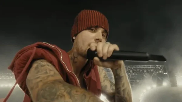 Justin Bieber bị “đụng chạm” nhạy cảm ngay trên sân khấu Coachella kenhtingame com thumb justin bieber bi dung cham nhay cam ngay tren san khau coachella ca121776610603547 940w