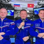 Khoảnh khắc đặc biệt: Phi hành gia Nga gửi lời chào Việt Nam từ Trạm Vũ trụ quốc tế kenhtingame com thumb khoanh khac dac biet phi hanh gia nga gui loi chao viet nam tu tram vu tru quoc te f2101775807175743 940w