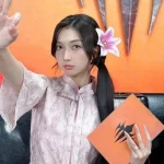 Không thể rời mắt khỏi nhan sắc ấn tượng của nữ MC tân binh đang "làm mưa làm gió" làng game Việt kenhtingame com thumb khong the roi mat khoi nhan sac an tuong cua nu mc tan binh dang quot lam mua lam gio quot lang game viet a1681775464800266 940w