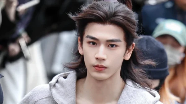 Mặt mộc giả dối của Trương Lăng Hách kenhtingame com thumb mat moc gia doi cua truong lang hach 58d11776067192461 940w