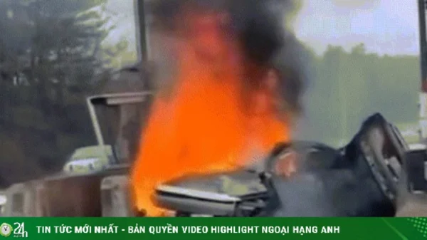 Nam diễn viên 52 tuổi thoát chết sau khi mắc kẹt trong xe bốc cháy kenhtingame com thumb nam dien vien 52 tuoi thoat chet sau khi mac ket trong xe boc chay ce2e1775115106496 940w