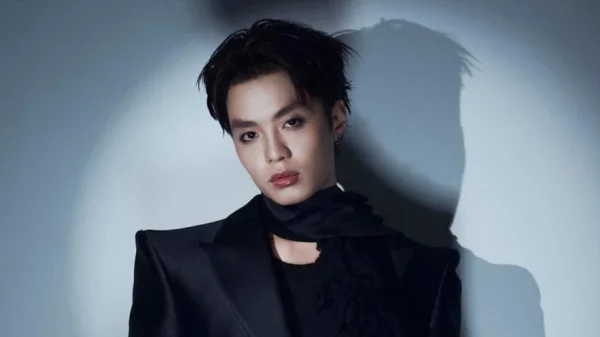 Negav rách quần trước hàng chục nghìn người kenhtingame com thumb negav rach quan truoc hang chuc nghin nguoi 7d071776578704021 940w