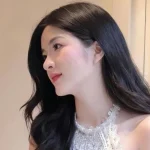 Ngẫu hứng biểu diễn ảo thuật, cô giáo xinh đẹp khiến CDM hết lời khen ngợi kenhtingame com thumb ngau hung bieu dien ao thuat co giao xinh dep khien cdm het loi khen ngoi 61ee1775975887180 940w