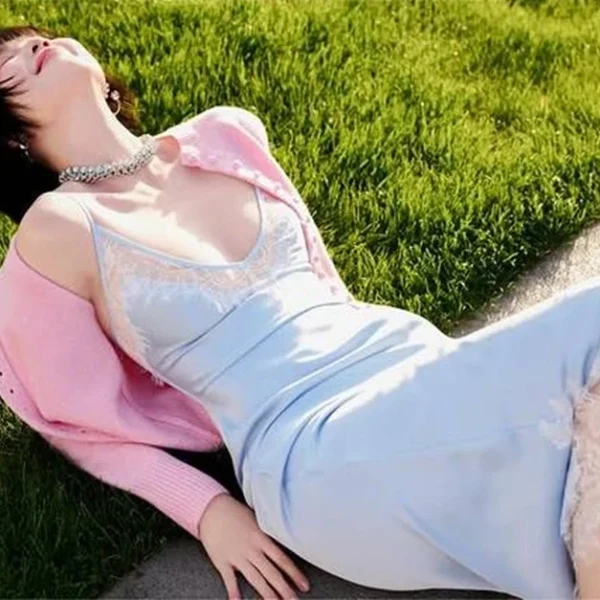 Ngọc Trinh khoe vóc dáng khiến cộng đồng mạng ngỡ ngàng kenhtingame com thumb ngoc trinh khoe voc dang khien cong dong mang ngo ngang 09ca1776764136313 940w