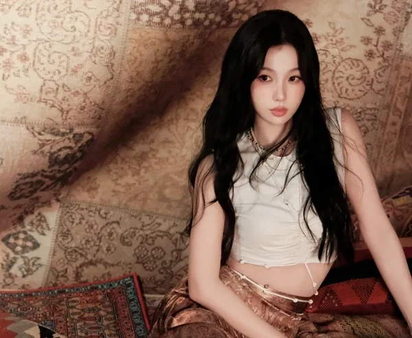 Ngu Thư Hân bị cả showbiz đâm sau lưng kenhtingame com thumb ngu thu han bi ca showbiz dam sau lung 66ff1775916613450 940w