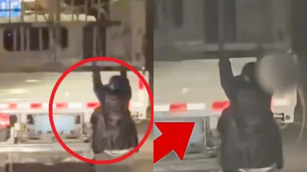 Người phụ nữ đu bám lơ lửng sau xe tải của chồng giữa đêm, cảnh tượng lọt tầm ngắm khiến cảnh sát lập tức lệnh dừng xe kenhtingame com thumb nguoi phu nu du bam lo lung sau xe tai cua chong giua dem canh tuong lot tam ngam khien canh sat lap tuc lenh dung xe 56d21775605047958 940w