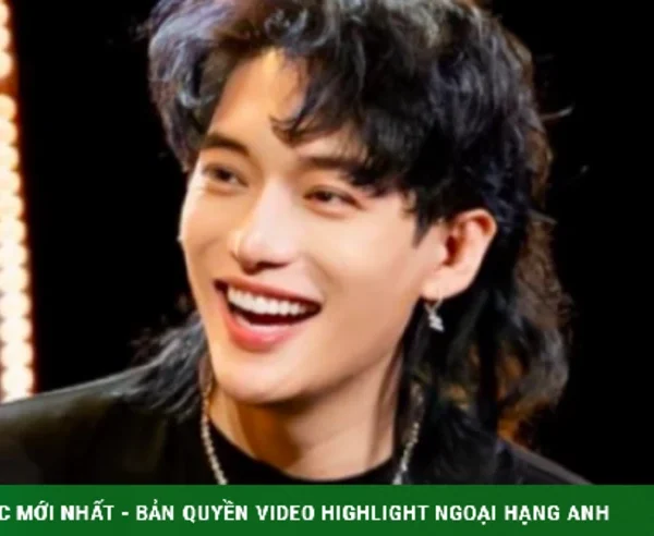 Nhạc sĩ đổi lời câu hát tranh cãi Lúa chín cao nhưng chẳng hề cúi đầu kenhtingame com thumb nhac si doi loi cau hat tranh cai lua chin cao nhung chang he cui dau e9b61777389944014 940w