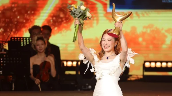 Nhiều tài khoản Ấn Độ, Châu Phi... thả tim vào bài đăng Hương Tràm nhận giải Cống hiến kenhtingame com thumb nhieu tai khoan an do chau phi tha tim vao bai dang huong tram nhan giai cong hien b6fc1776348717244 940w