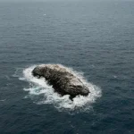 Phát hiện hòn đảo lạ tại Nam Cực kenhtingame com thumb phat hien hon dao la tai nam cuc 826c1775988224731 940w