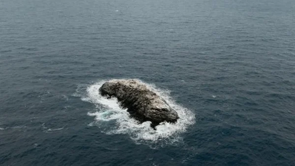 Phát hiện hòn đảo lạ tại Nam Cực kenhtingame com thumb phat hien hon dao la tai nam cuc 826c1775988224731 940w