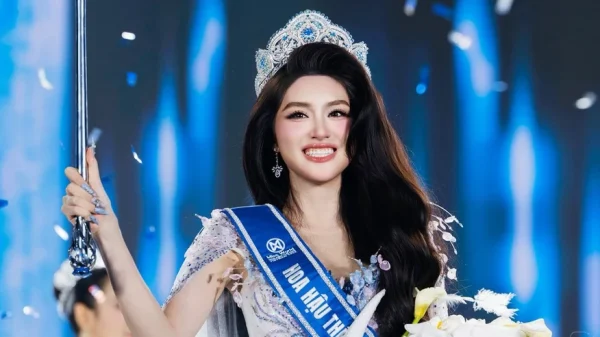 Phương Oanh làm cô dâu vướng tranh cãi kenhtingame com thumb phuong oanh lam co dau vuong tranh cai 9f1e1775468853650 940w