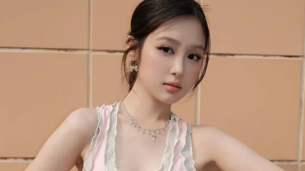 Sao nhí đẹp như Hoa hậu nhưng bị gọi là "em bé đáng ghét nhất màn ảnh", càng đanh đá lại càng hot kenhtingame com thumb sao nhi dep nhu hoa hau nhung bi goi la quot em be dang ghet nhat man anh quot cang danh da lai cang hot 9ec81775300508664 940w