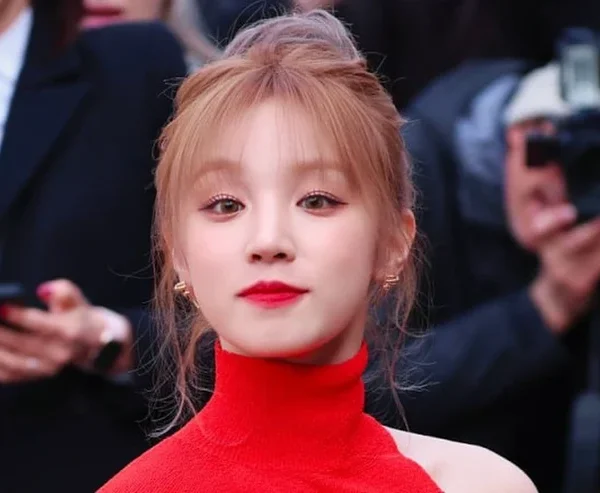 Showbiz có mỹ nhân là tiểu thư giới thượng lưu kín tiếng đi hát kenhtingame com thumb showbiz co m nhan la tieu thu gioi thuong luu kin tieng di hat e6c61775398632552 940w