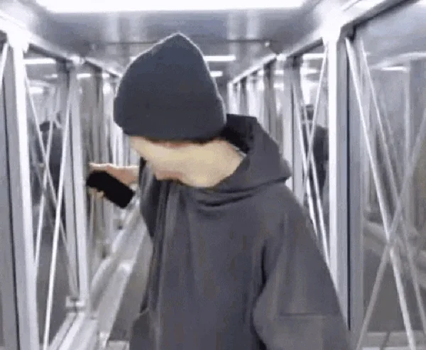 Soobin bị tài xế taxi "chặt chém" gấp đôi giá cước, thời sự địa phương phải đăng tin cảnh báo kenhtingame com thumb soobin bi tai xe taxi quot chat chem quot gap doi gia cuoc thoi su dia phuong phai dang tin canh bao c19e1775434878652 940w