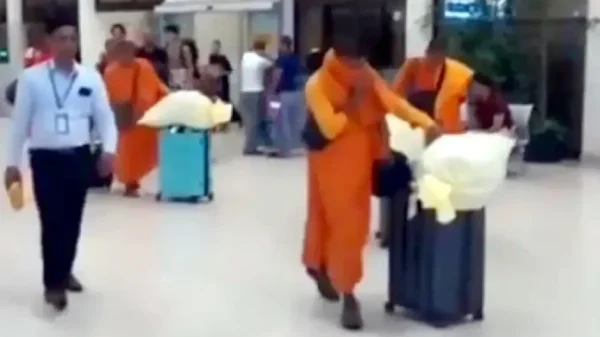 Sri Lanka bắt giữ 22 nhà sư liên quan vụ vận chuyển hơn 110kg cần sa từ Thái Lan kenhtingame com thumb sri lanka bat giu 22 nha su lien quan vu van chuyen hon 110kg can sa tu thai lan e6431777410734785 940w