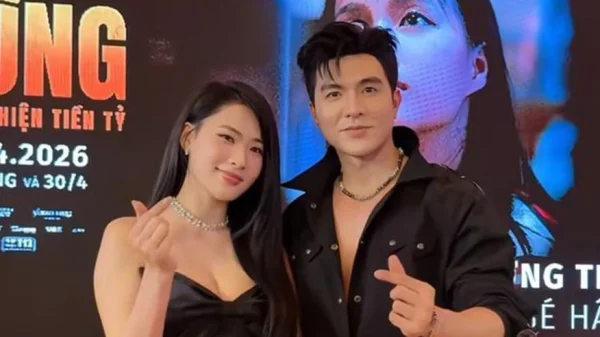 Steven Nguyễn và Minh Trang ôm nhau cứng ngắc ở sự kiện kenhtingame com thumb steven nguyen va minh trang om nhau cung ngac o su kien 9ce11776780005205 940w