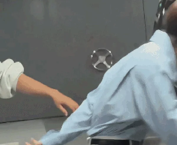 Sự hết thời của mỹ nam "xé couple" sốc nhất lịch sử showbiz: "Bay màu" 13 hợp đồng trong 4 tháng, chạm đáy danh tiếng vì sống ích kỷ kenhtingame com thumb su het thoi cua m nam quot xe couple quot soc nhat lich su showbiz quot bay mau quot 13 hop dong trong 4 thang cham day danh tieng vi song ich ky a59d1776298377108 940w