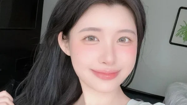 Tắm onsen giữa trời đông tuyết trắng, hot girl lập tức hút triệu ánh nhìn kenhtingame com thumb tam onsen giua troi dong tuyet trang hot girl lap tuc hut trieu anh nhin f0601775274710970 940w