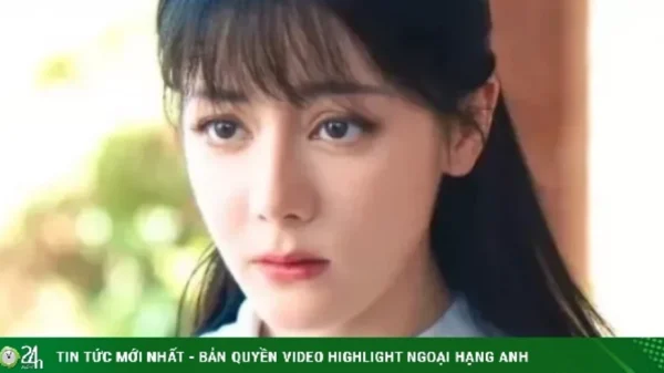 Tuyệt vọng thay Địch Lệ Nhiệt Ba kenhtingame com thumb tuyet vong thay dich le nhiet ba afaf1776907356579 940w