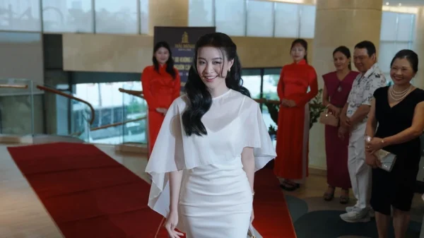 Vbiz đố ai lột xác gắt hơn Trang Emma kenhtingame com thumb vbiz do ai lot xac gat hon trang emma b11b1775926377530 940w