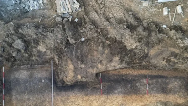 Xây nhà, phát hiện ngôi mộ dài 42 mét dưới nền đất kenhtingame com thumb xay nha phat hien ngoi mo dai 42 met duoi nen dat c0eb1775197660501 940w