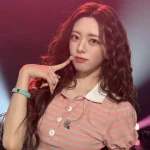 YUNA (ITZY): Doanh thu album thấp nhất lịch sử, bốc hơi khỏi toàn bộ BXH kenhtingame com thumb yuna itzy doanh thu album thap nhat lich su boc hoi khoi toan bo bxh 3e7f1775554365388 940w