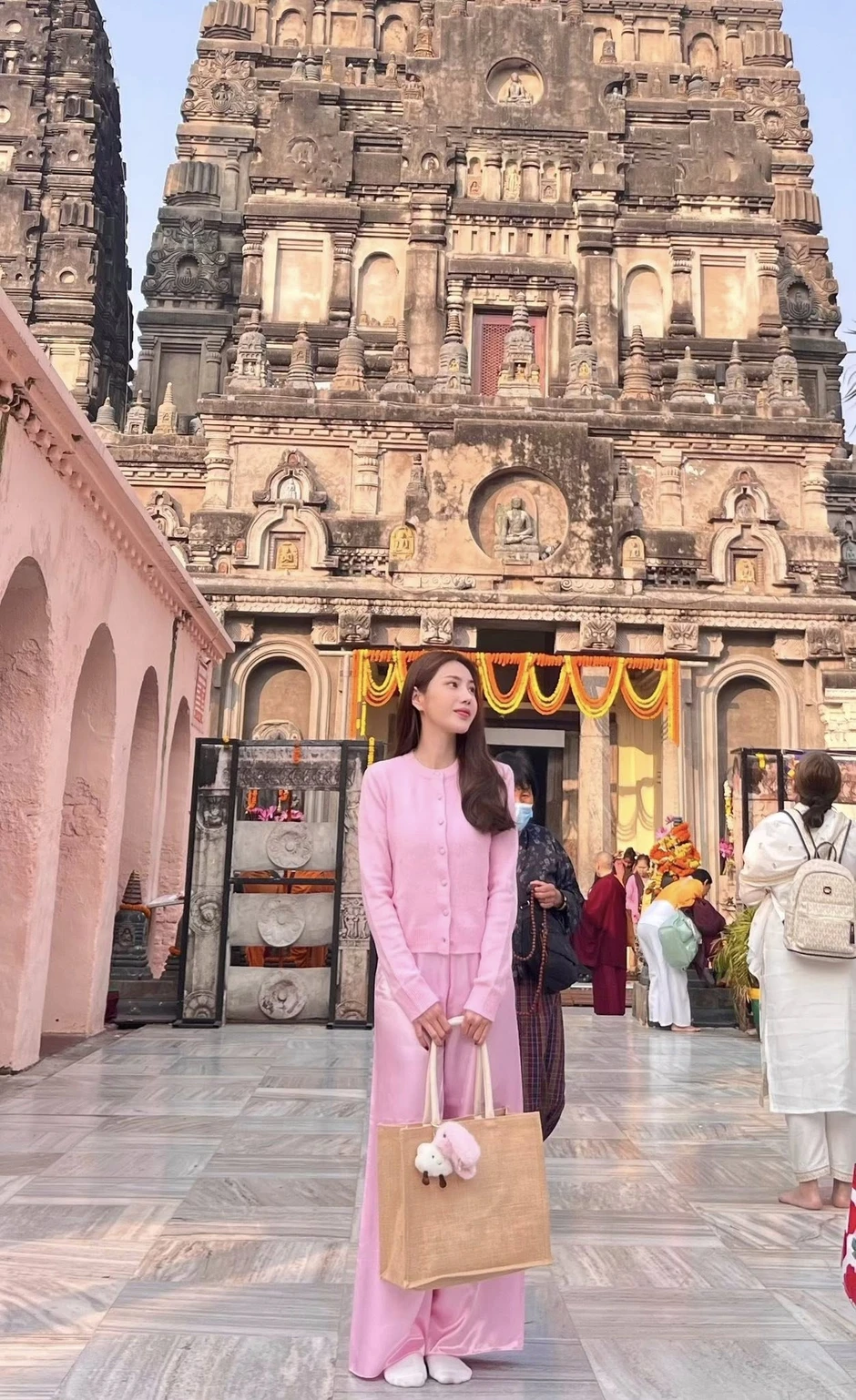 Thuỷ Tiên: "Nửa đời còn lại, tôi chỉ muốn buông bỏ"