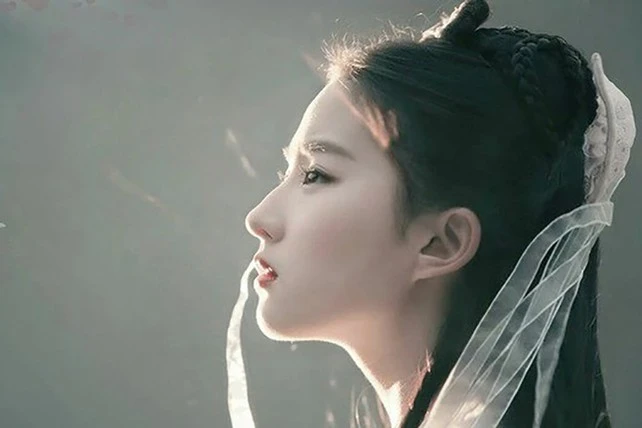 Tiểu Long Nữ rốt cuộc đã trải qua chuyện gì trong 16 năm ở dưới đáy Tuyệt Tình Cốc?