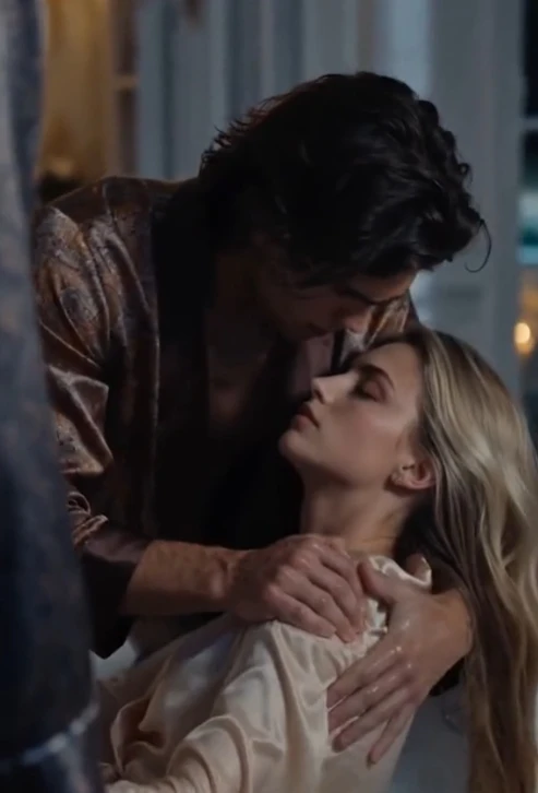 Tóp Tóp chiếu công khai phim đ.ồi tr.ụy khiến CĐM phẫn nộ