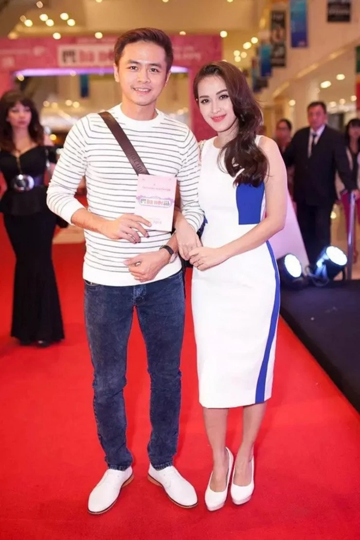 Trác Thúy Miêu bỏ về và loạt sao Việt bị đuổi khéo trên thảm đỏ