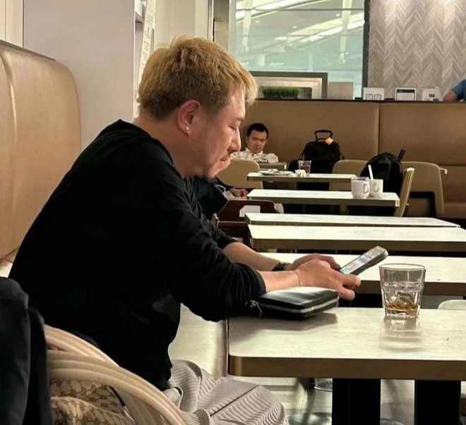 Trần Kiện Phong: Hoàng đế đẹp nhất màn ảnh hết thời Trần Kiện Phong: Hoàng đế đẹp nhất màn ảnh hết thời