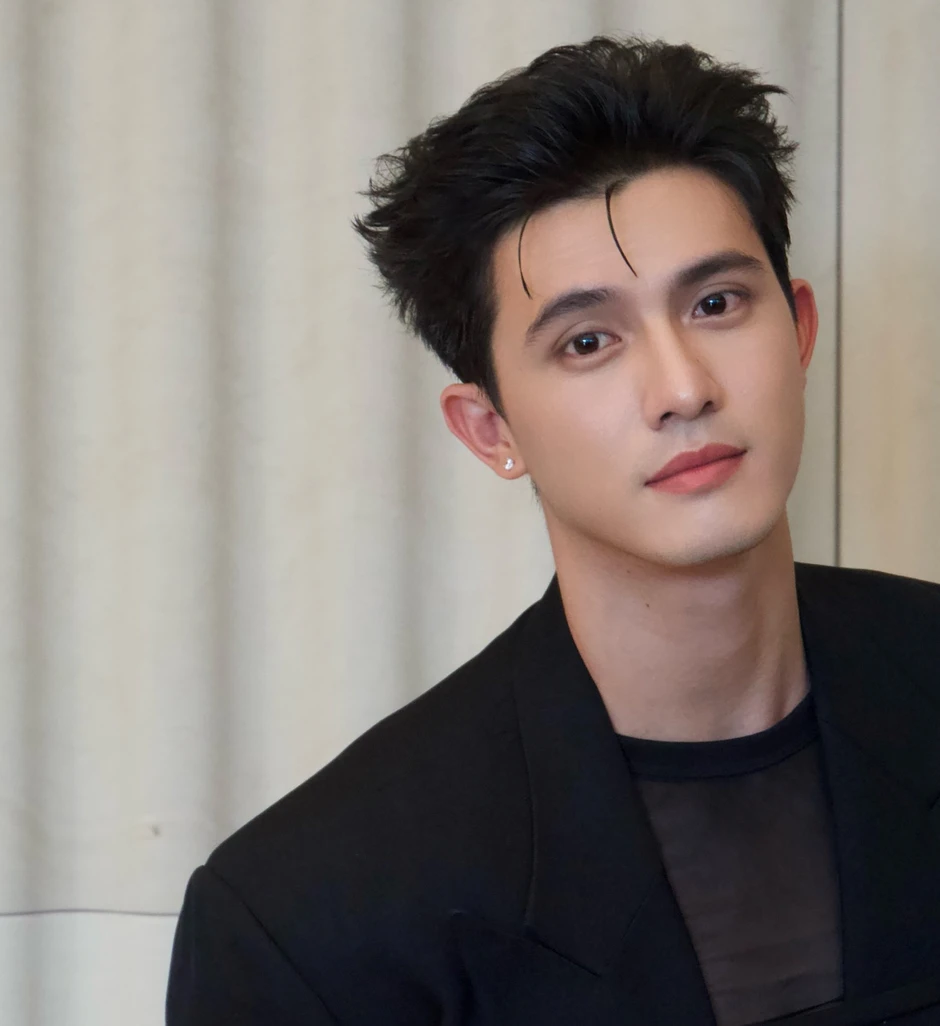 Trần Ngọc Vàng: Nam thần thanh xuân xứng đáng nổi tiếng hơn Trần Ngọc Vàng: Nam thần thanh xuân xứng đáng nổi tiếng hơn