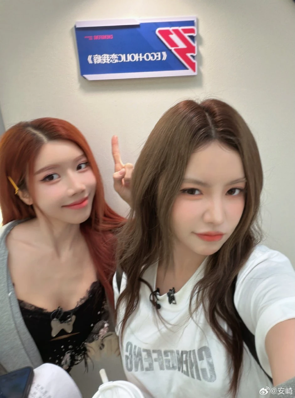 Trang Pháp tiếp tục bị “bỏ rơi” tại show Trung, không ai chọn vào đội