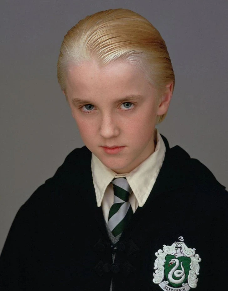 Tranh cãi Draco Malfoy ở Harry Potter bản mới: Nhà giàu mới nhú đòi làm quý tộc thượng đẳng, tuổi gì so với bản gốc