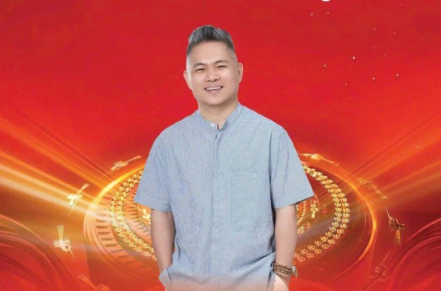 Tranh cãi lúa chín chẳng hề cúi đầu, Hòa Minzy – Cẩm Ly vẫn hát Người Việt mình thương nhau trong Âm vang Tổ quốc tối nay tại Mỹ Đình