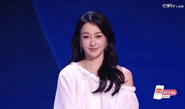 Tranh cãi sao nữ thái độ với Trang Pháp: Căng thẳng hất tay đồng đội, coi thường thí sinh bị loại?