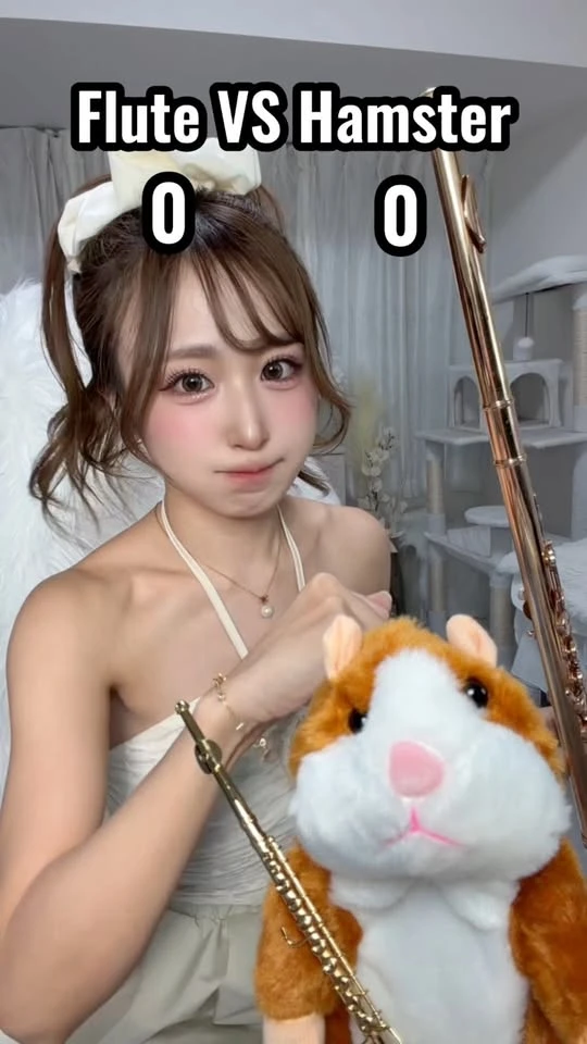 Trổ tài "thổi sáo", hot girl khiến người xem thán phục vì quá điệu nghệ